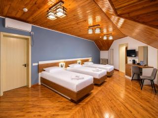 ECO ART Hotel - 7
