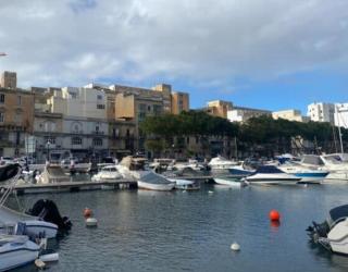 Valletta short distance- Room 1 - en-suite in a Shared apartment - 6