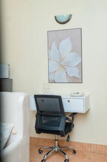 Izel Homes - 9