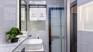 Ivy Boulevard Apartments - 6