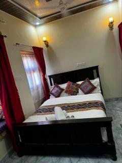 Hotel Neem Haveli - 1