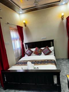 Hotel Neem Haveli - 3