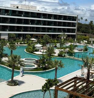 Flat em resort premium em Muro Alto, vista para piscina e alto conforto - 0