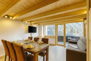 Grand Roc A216 from Slopes 150m, Mont-Blanc View & Parking - Happy Rentals - 0