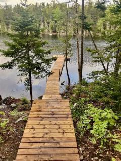 Panoramic Lakefront Chalet with Hot Tub & Firepit - 4
