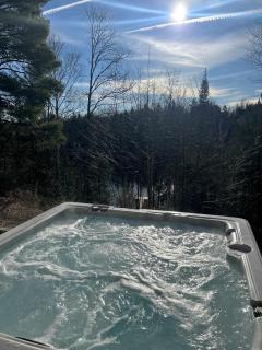 Panoramic Lakefront Chalet with Hot Tub & Firepit - 2