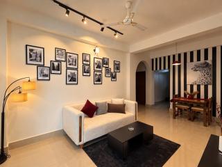 DeAmour, ZooRoad, 5 mins From City Centre Mall - 3