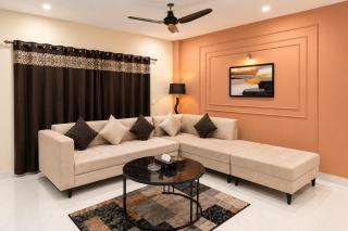 Premium Loft 1 BHK with View & Balcony & Parking in Phase 7 - 0