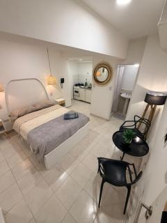 Lorenzo Suites Hotel - 8