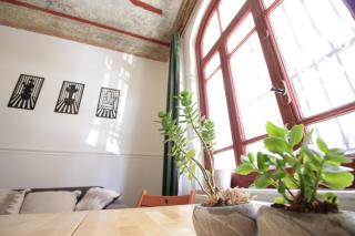 Stylish Apartments in Historic Kadıköy Building - 6