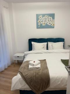 Urbis l City of Mara - private parking and AC - 8