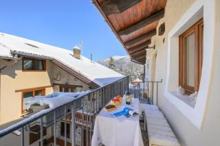San Marco Lodge Apt Mountain Retreat - Happy Rentals - 9