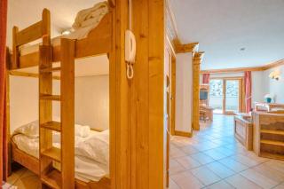 Le Cristal MB5 Pool & Parking - Happy Rentals - 4