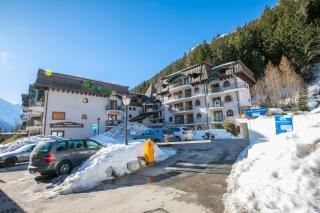 Le Cristal MB5 Pool & Parking - Happy Rentals - 2