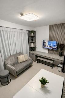 Cozy 1BR JTower, Pool, WiFi, Near Airport - 0
