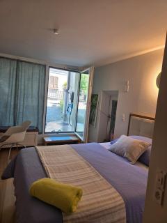 Separate room with private bathroom, max 2 people - 9