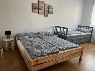 Rodinný 2 izbový apartmán v centre - 2
