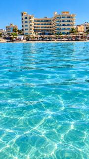 Relax Stays at Magic Beach Apartment ,1BR, All-Inclusive - 9