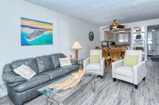 Runaway Bay 274 - 8