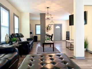 Cozy 3BR 1BA Short drive to Niagara Falls - 6