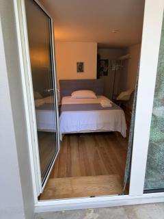 King room with bahtroom - 1