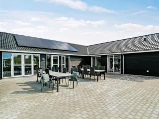 5 star holiday home in Grenaa - 8