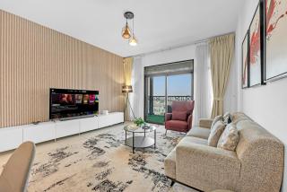 Luxury 1BR Near Burj Al Arab and Jumeirah Beach - 9