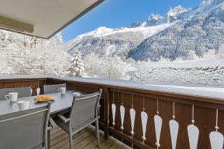 Le Parc du Mont Blanc in Chamonix | Balcony & Mountain Views - Happy Rentals - 0