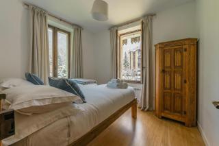 Chalet Whitmoore Argentière - Walk to Grands Montets Sleeps 7 - Happy Rentals - 7