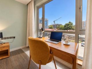 Capital M Emerald Complex Listings - 7