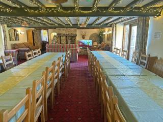 Duvale Barn - 1