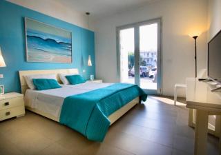 Sand and Sea - Apartments - 1