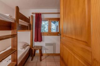 Le Cristal GM19 Mountain View, Pool & Parking- Happy Rentals - 4