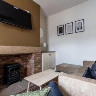 CentralBishopAuckland - House - Stay6 - NearCastle - 1