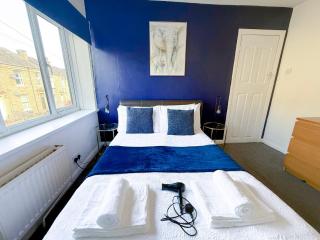 Charming 2 Bed House, Sleeps 6, Pet friendly, Contractors welcome - 8