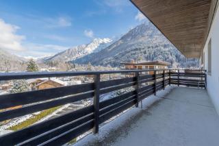 Le Refuge Du Bouchet Authentic Alpine Refuge near Chamonix | Peaceful Escape - Happy Rentals - 2