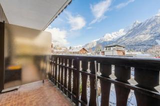 Clos Du Savoy - South Facing Balcony - Happy Rentals - 9