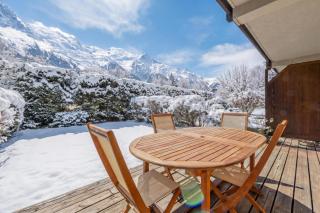 Apt Les Capucins Quiet Chamonix Base w/ Private Garden - Happy Rentals - 0