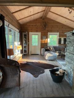 Cabin with high standard by the Pasvik River - 3