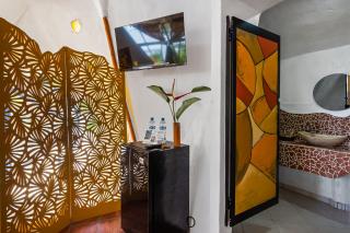 Relaxing apartment with mini pool & high-speed internet - explore local delights - 6