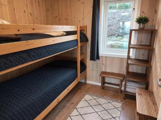 Timeless Mountain Cabin with Panoramic Views - 4