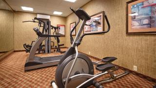 Best Western Plus Capital Inn - Jefferson City - 3