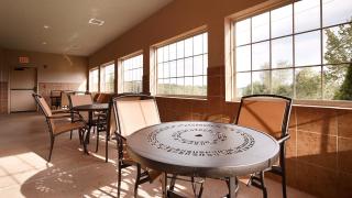 Best Western Plus Capital Inn - Jefferson City - 1
