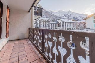 Cham Sud Chailloud102 Chamonix Centre Balcony Views Sleeps 3 - Happy Rentals - 3