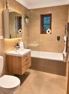 Blumberg Mews - Stunning Adelaide Hills Retreat Near Barossa - sleeps 12 - 2
