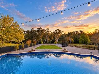 Blumberg Mews - Stunning Adelaide Hills Retreat Near Barossa - sleeps 12 - 8
