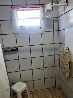 Quarto 1 completo privativo cozinha e banheiro compartilhada - 2