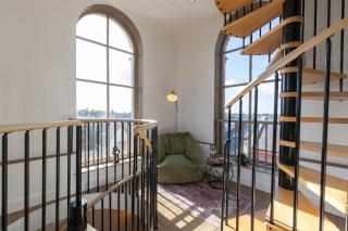 The Belfry Lookout! With free onsite parking! - 8