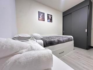 Khanda Home - 2