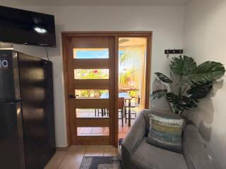 Coastal Breeze Retreat - Coco - 5